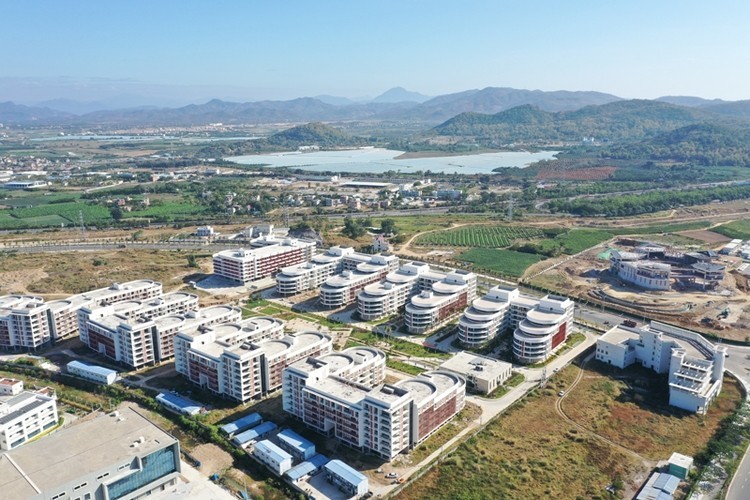 三亚崖州湾科技城.jpg