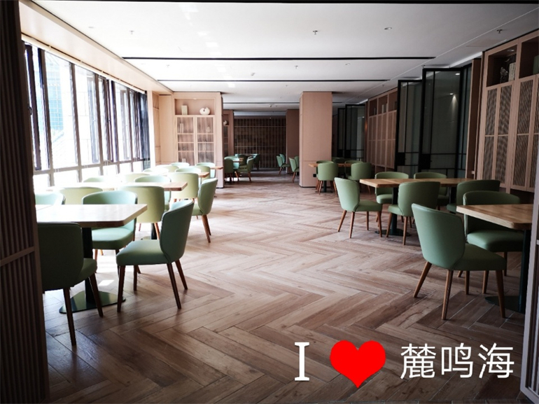乐东麓鸣海主推建面约104-125㎡户型，均价13000元/㎡(图3)