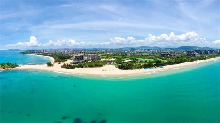 陵水雅居乐清水湾云海听歌｜一处院墅，给你多面的海湾生活(图1)