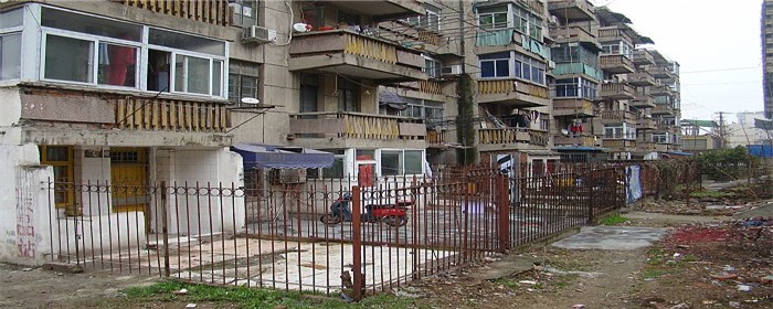 旧房翻新要重新申请土地证吗(图1)