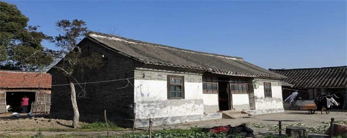自然灾害造成的房屋损失谁赔偿(图1)
